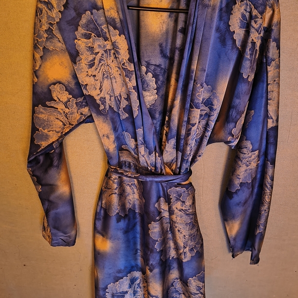Pookie & Sebastian Other - Elegant Blue Floral Women's Satin Dress